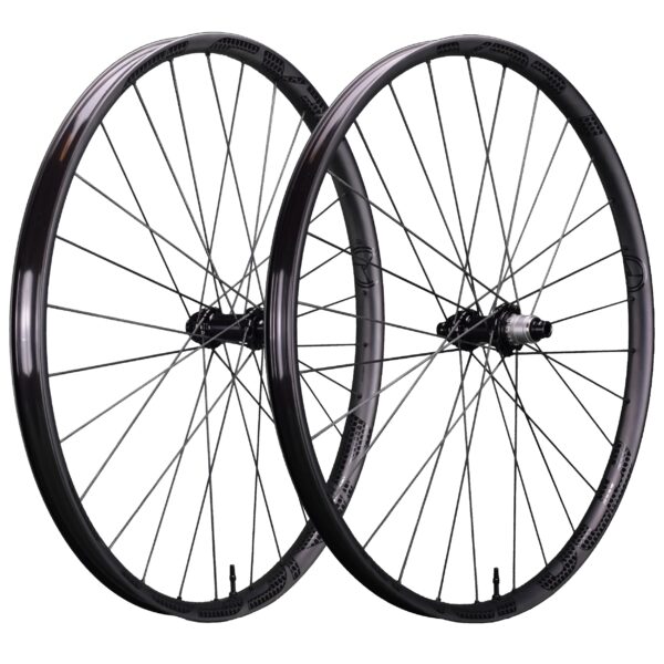 Ninefold Flex 30 Ultimate Carbon Wheels / DT Swiss 180 EXP Ceramic (Center Lock) / 15 x 110 Boost / 12 x 148 Boost / Shimano 12 sp. Micro Spline - Image 2