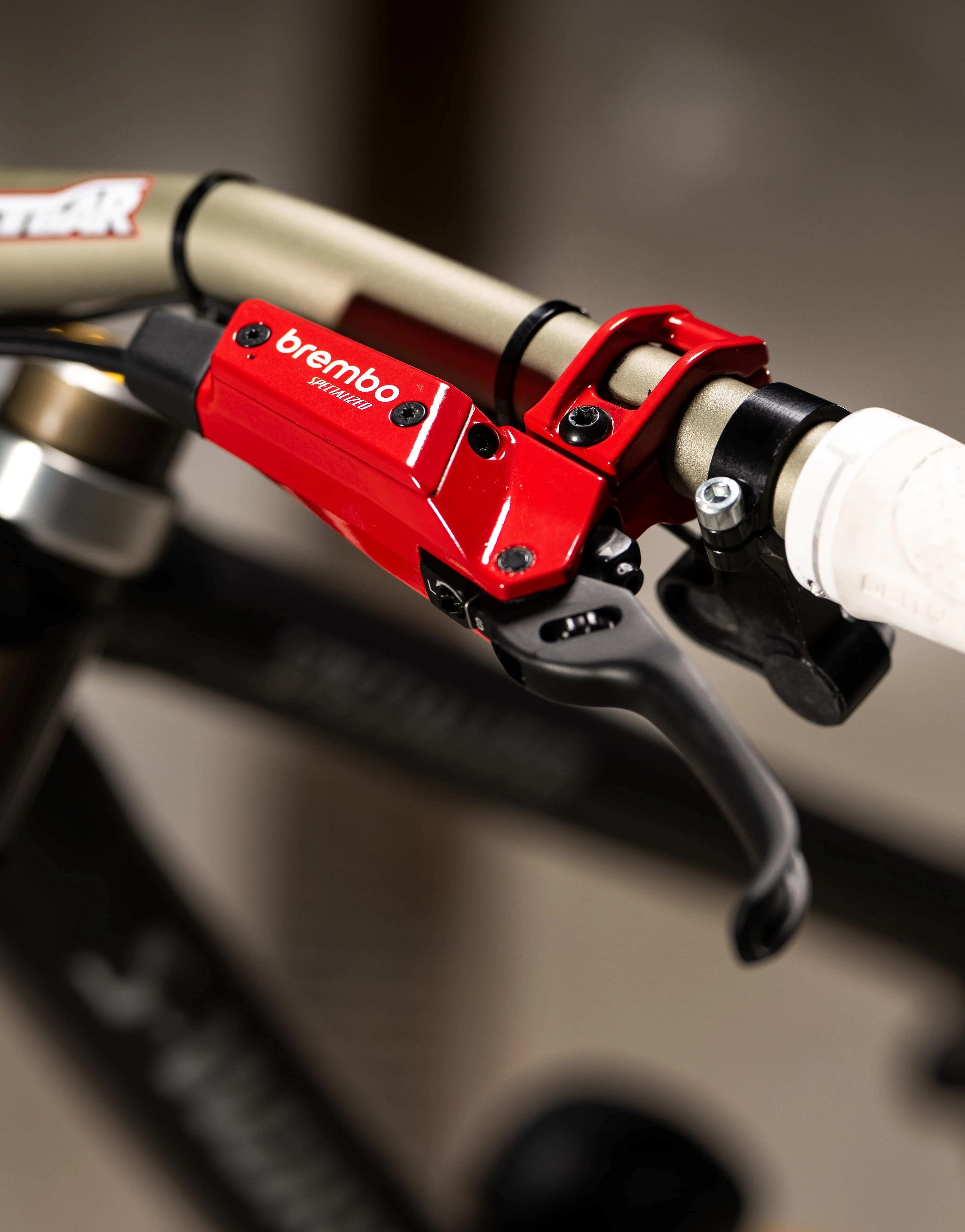 IMPIANTO FRENO BREMBO COMPLETO disponibile da settembre 2026 - immagine 4